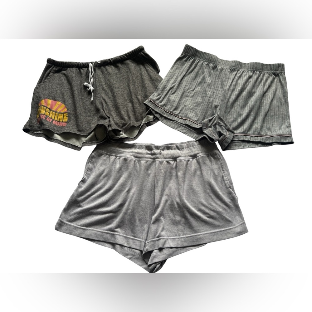Unbranded 3 Pairs Women’s Gray Lounge Shorts Trio Soft Everyday Comfort Size L